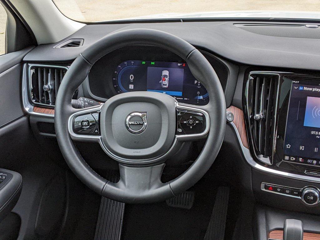 used 2025 Volvo V60 Cross Country car, priced at $40,500
