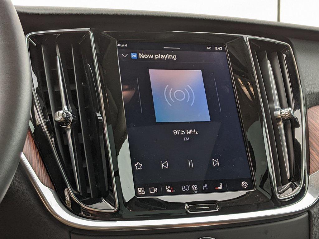 used 2025 Volvo V60 Cross Country car, priced at $40,500