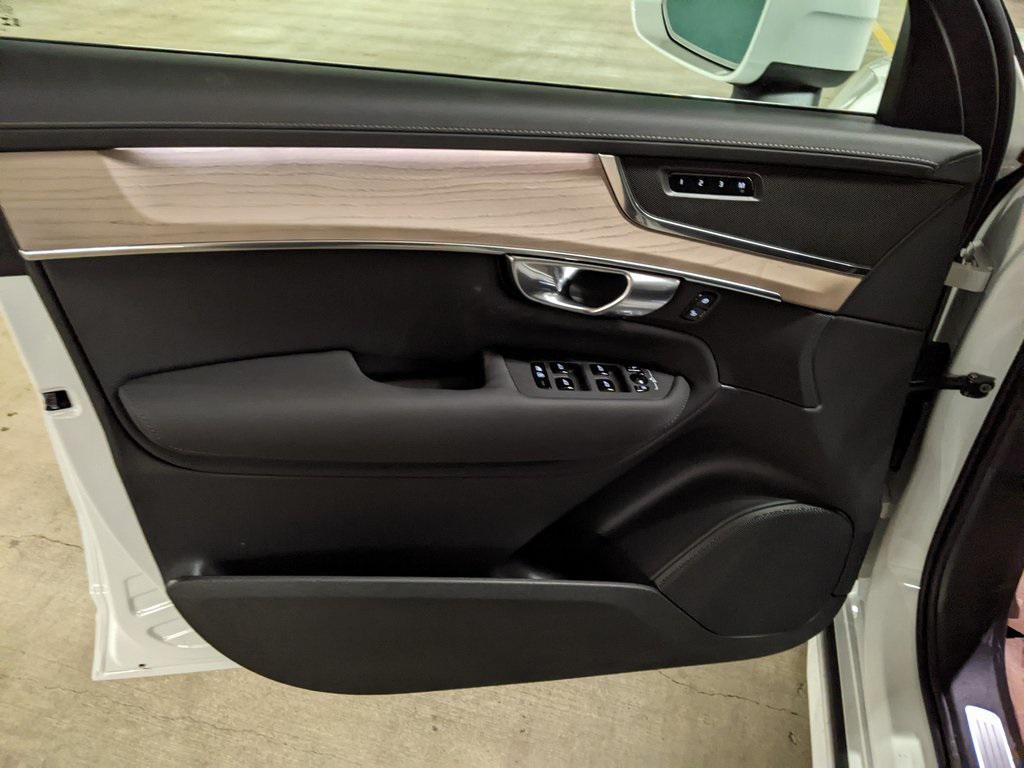 new 2025 Volvo XC90 Plug-In Hybrid car, priced at $72,736