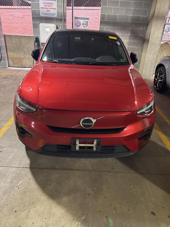 used 2023 Volvo C40 Recharge Pure Electric car, priced at $24,000