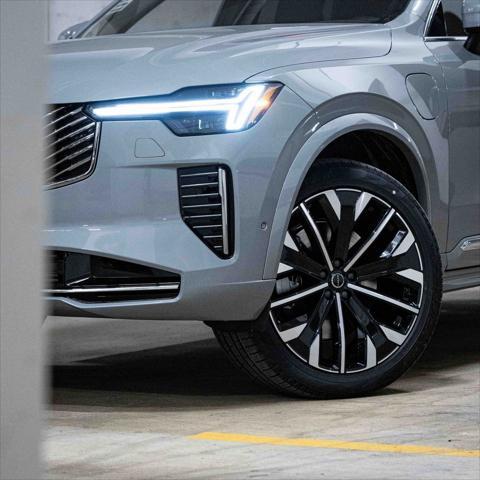 new 2025 Volvo XC90 Plug-In Hybrid car, priced at $77,895