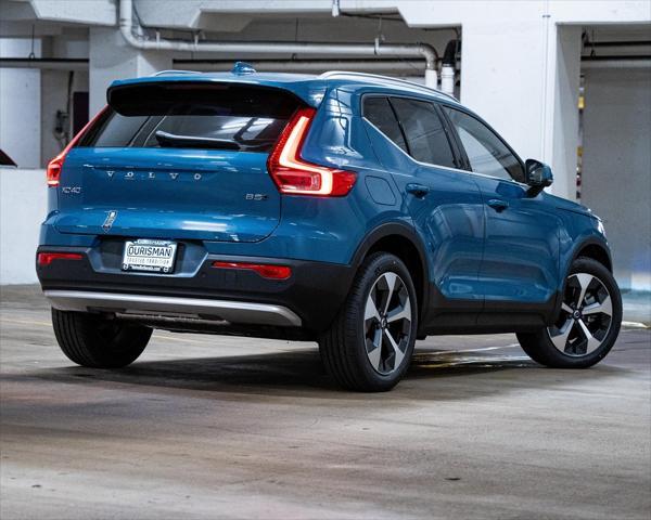 new 2025 Volvo XC40 car, priced at $48,315