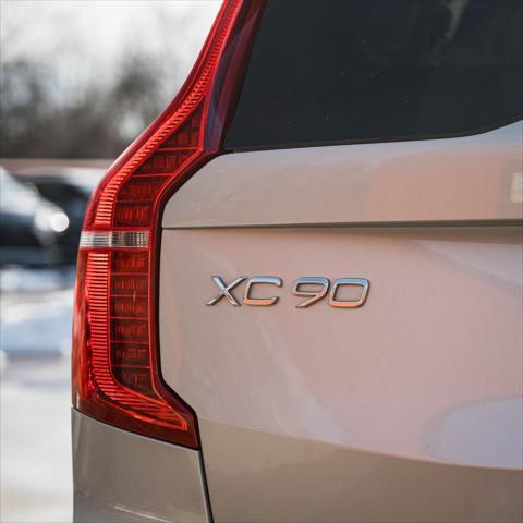 used 2022 Volvo XC90 car, priced at $40,000