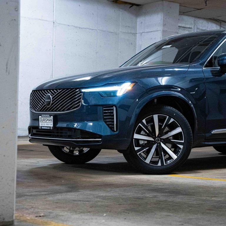 new 2025 Volvo XC90 car, priced at $63,226