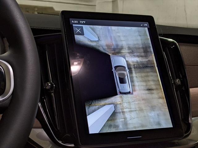 new 2025 Volvo XC90 car, priced at $77,105