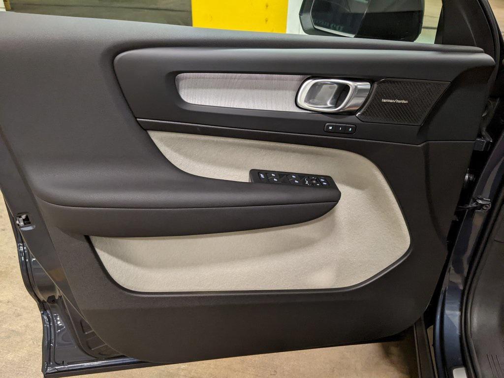 new 2026 Volvo XC40 car, priced at $53,545