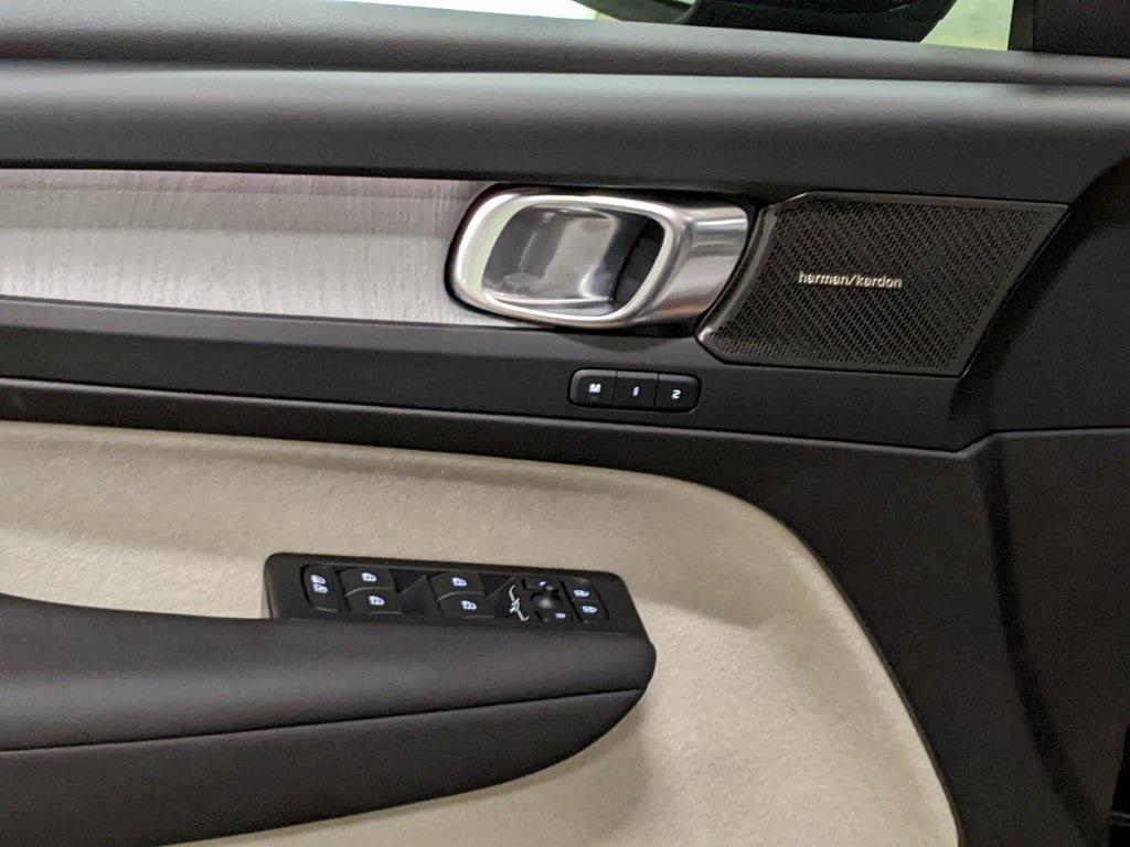 new 2026 Volvo XC40 car, priced at $53,545