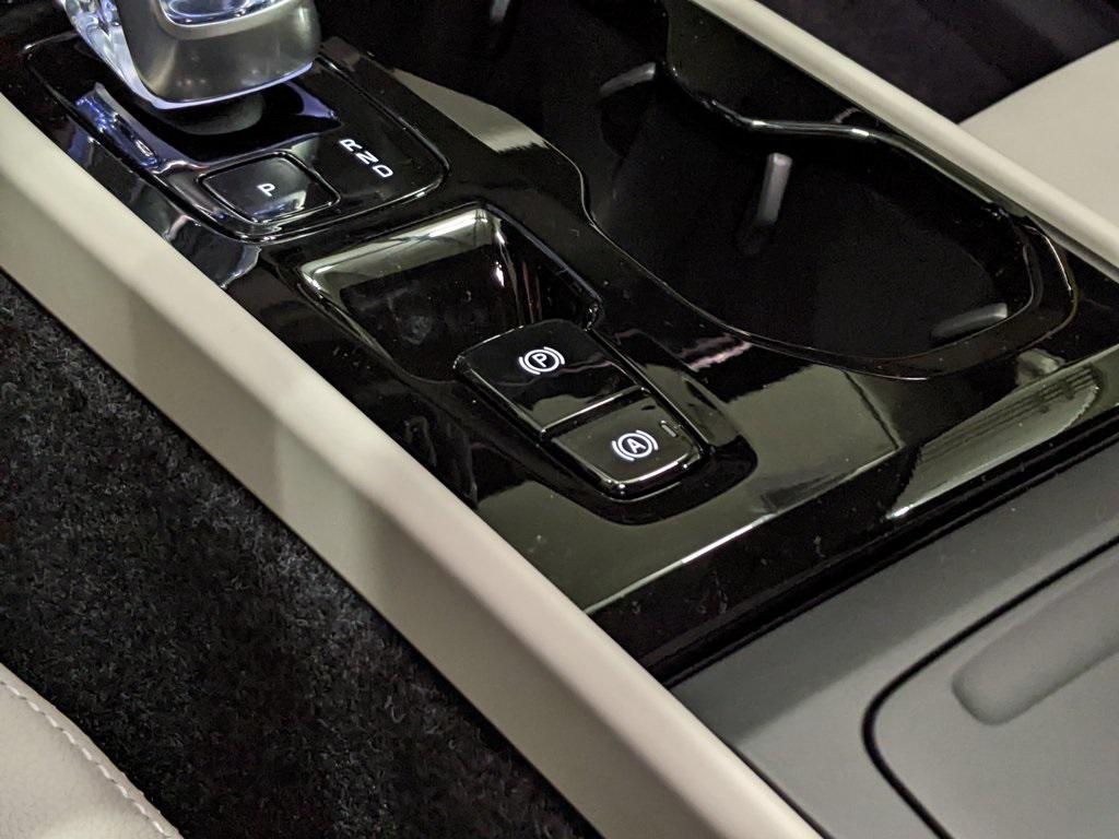 new 2026 Volvo XC40 car, priced at $53,545