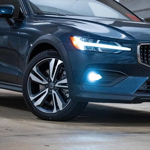 new 2025 Volvo V60 Cross Country car, priced at $53,835