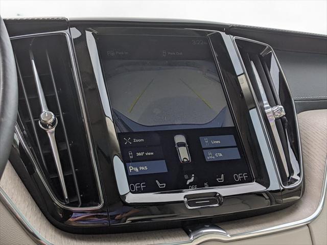 used 2018 Volvo XC60 Recharge Plug-In Hybrid car, priced at $29,500