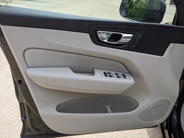 used 2018 Volvo XC60 Recharge Plug-In Hybrid car, priced at $29,500