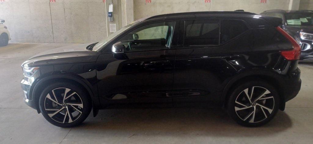 used 2022 Volvo XC40 car, priced at $35,500
