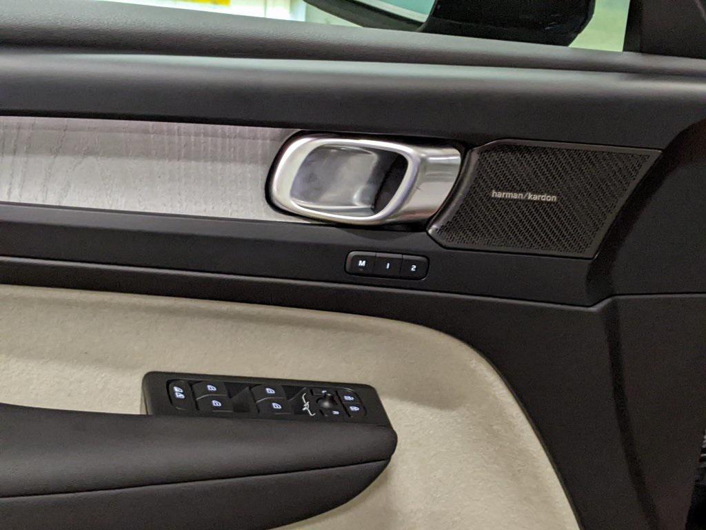 new 2026 Volvo XC40 car, priced at $53,750