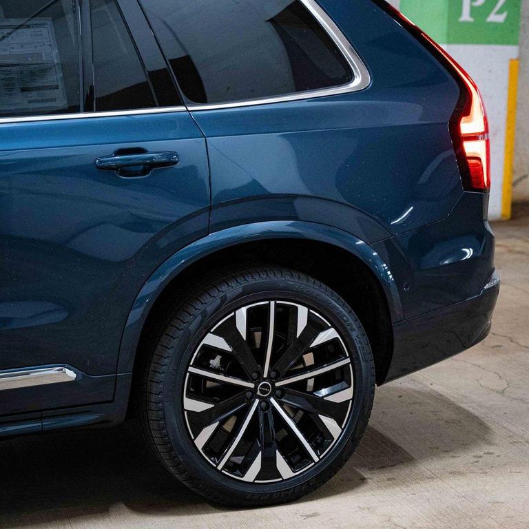new 2026 Volvo XC90 car, priced at $75,155
