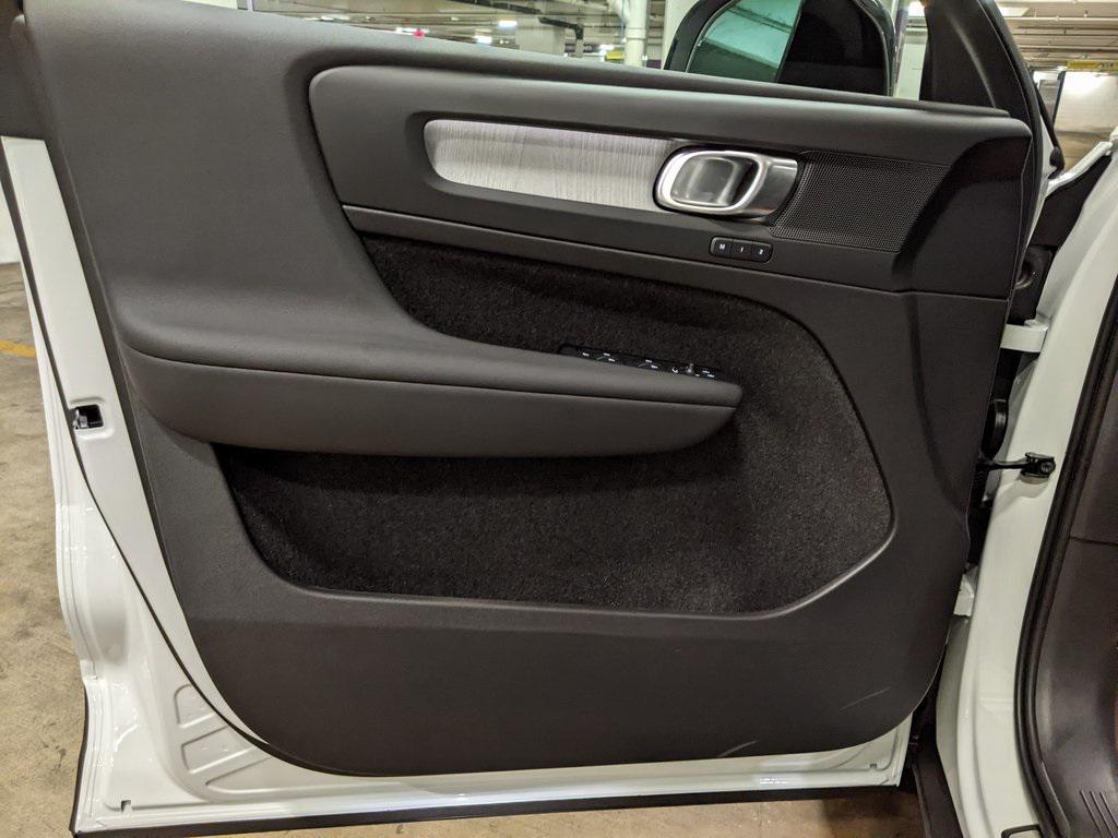 new 2026 Volvo XC40 car, priced at $50,150