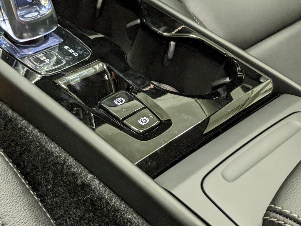 new 2026 Volvo XC40 car, priced at $50,150