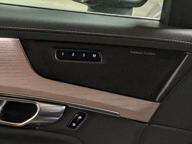 new 2025 Volvo XC90 Plug-In Hybrid car, priced at $78,805