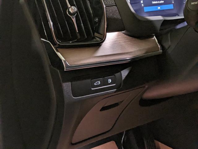 new 2025 Volvo XC90 Plug-In Hybrid car, priced at $78,805