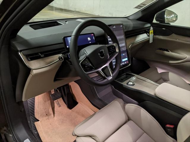 new 2025 Volvo EX90 car, priced at $94,075