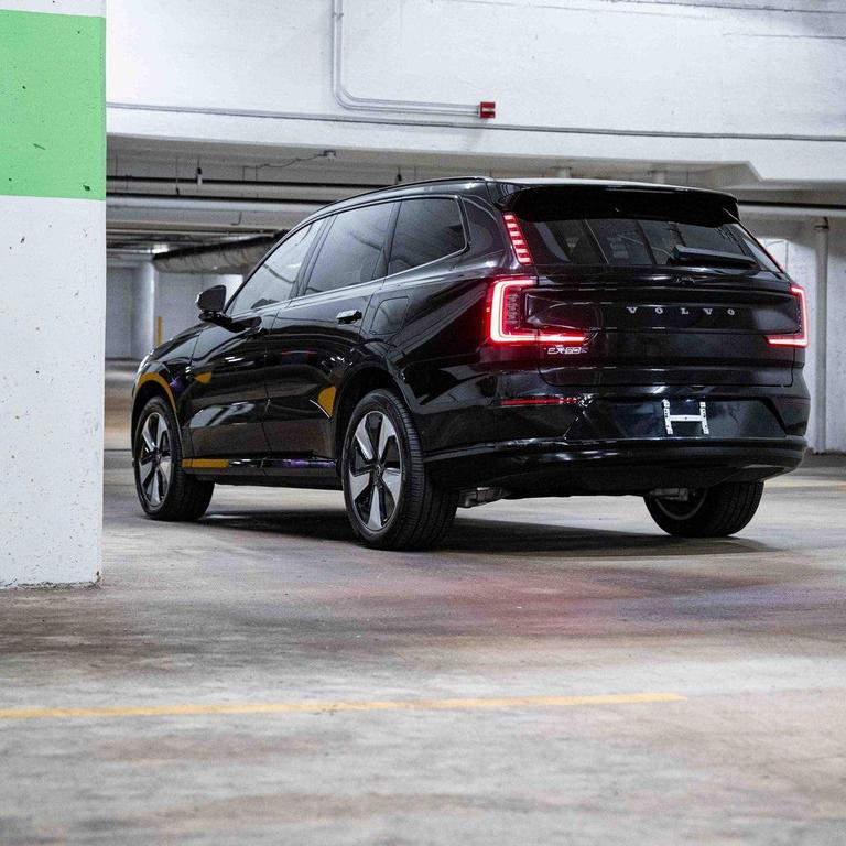 used 2025 Volvo EX90 car, priced at $77,500