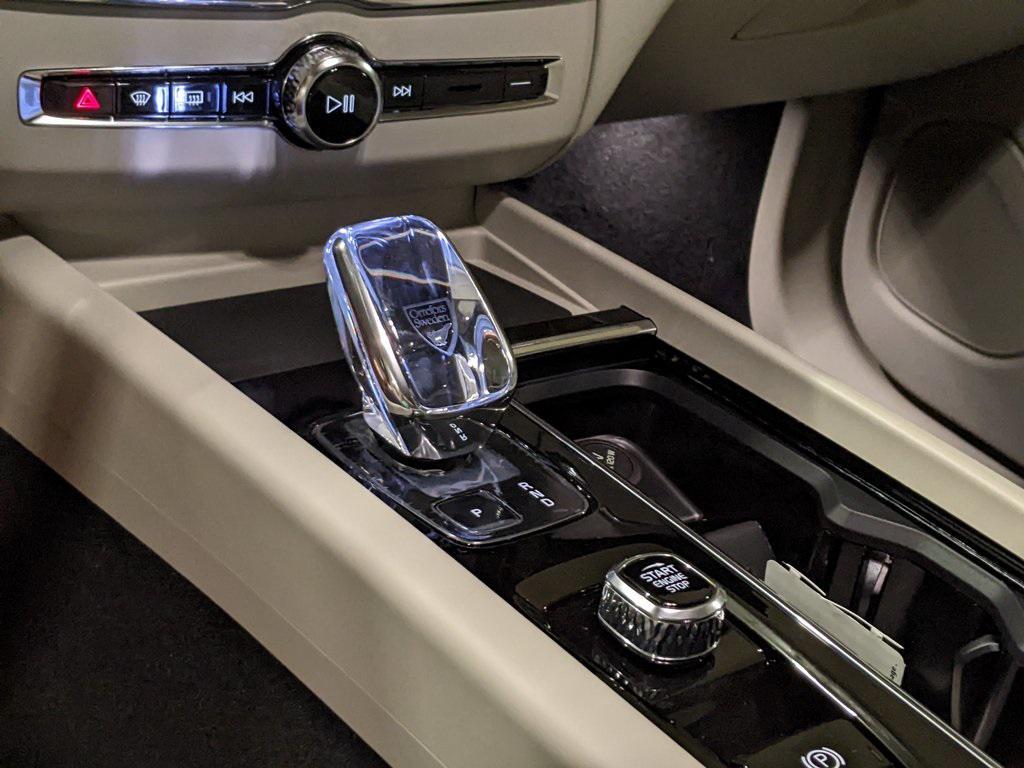 new 2026 Volvo XC60 car, priced at $63,935