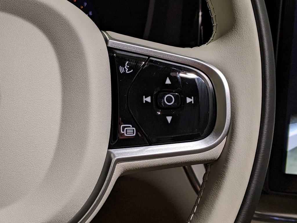 new 2026 Volvo XC60 car, priced at $63,935