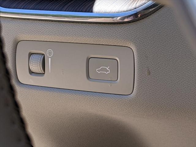 used 2022 Volvo XC60 car, priced at $35,500