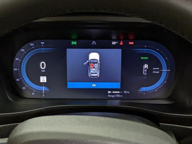 new 2025 Volvo EX40 car, priced at $58,685