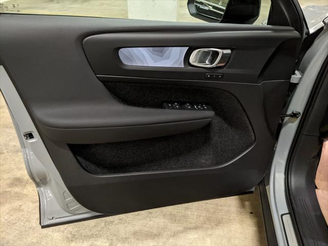 new 2025 Volvo EX40 car, priced at $58,685