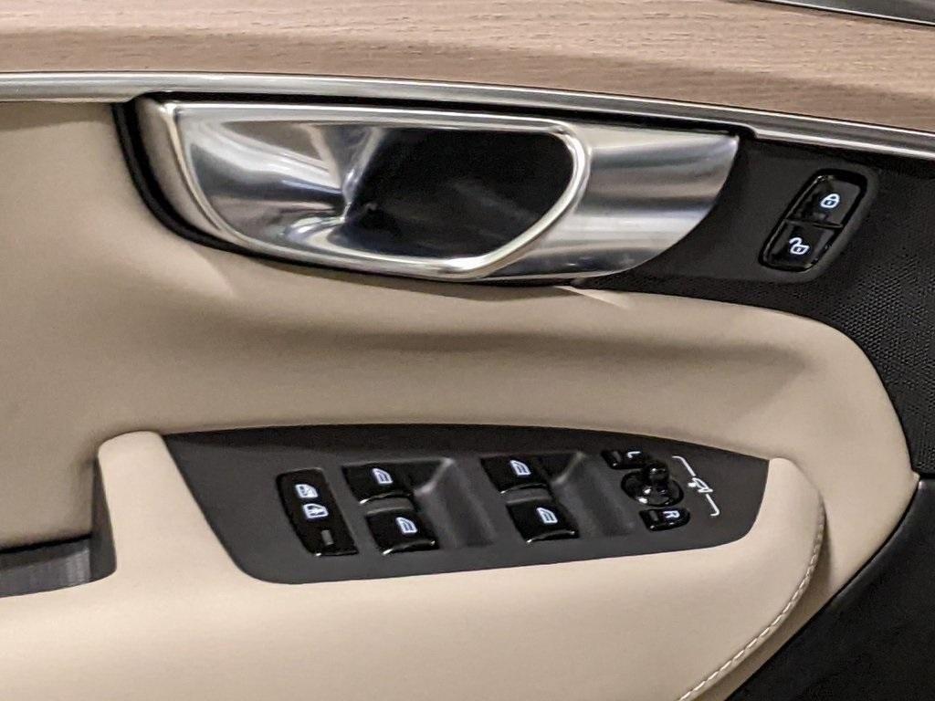 new 2026 Volvo XC90 car, priced at $74,645