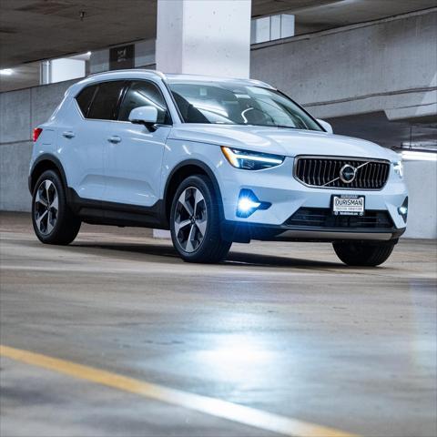 new 2025 Volvo XC40 car, priced at $49,115