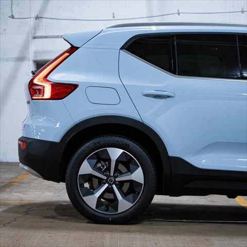 new 2025 Volvo XC40 car, priced at $49,115