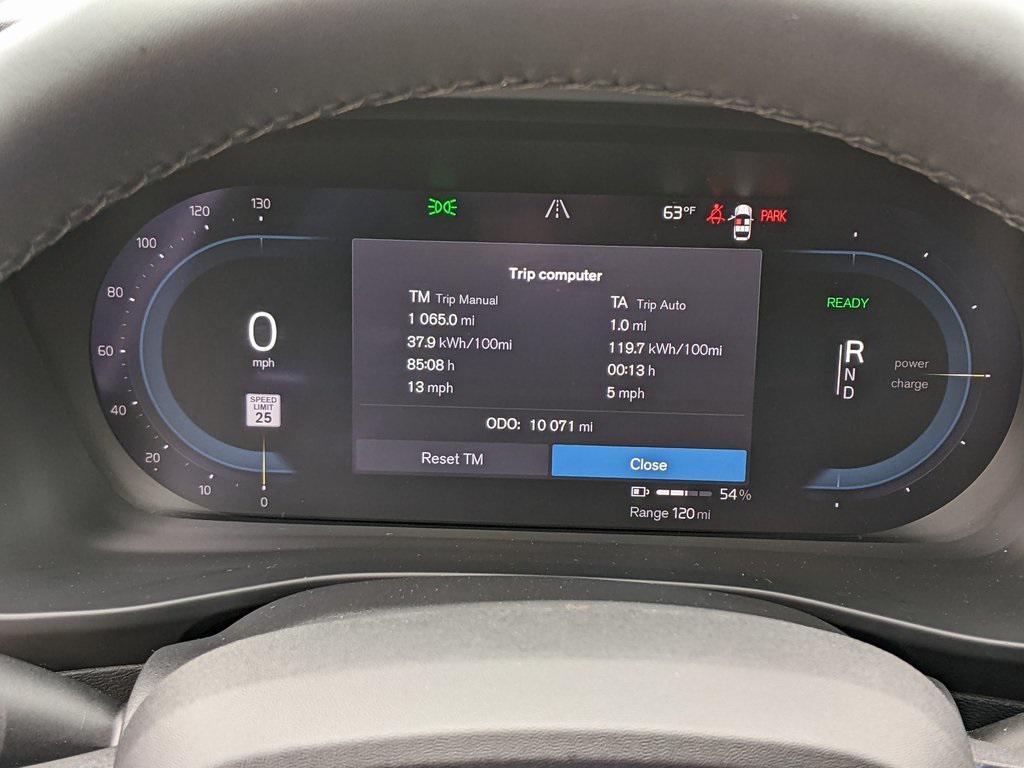 used 2023 Volvo C40 Recharge Pure Electric car, priced at $28,500