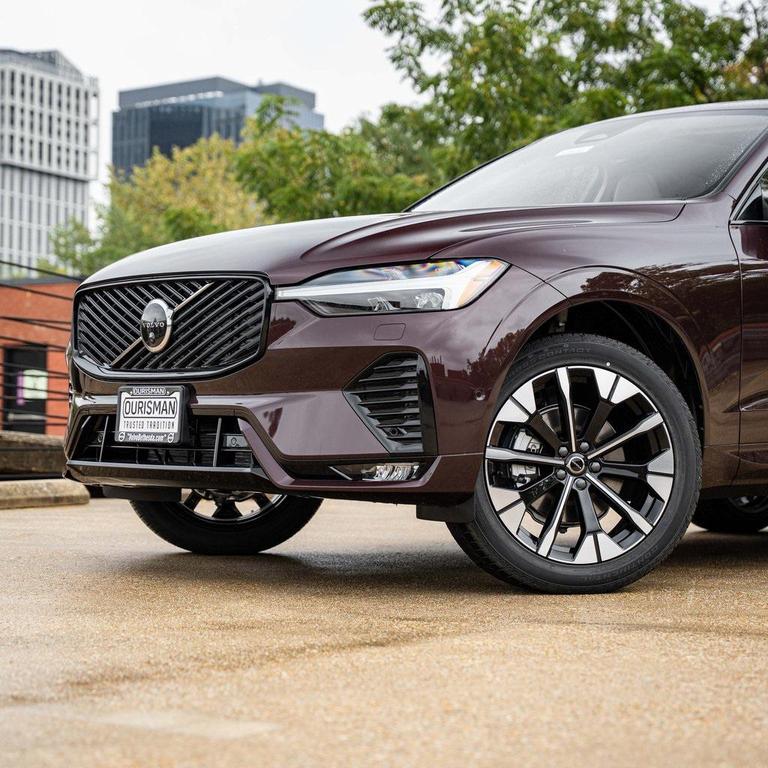 new 2026 Volvo XC60 car, priced at $63,135