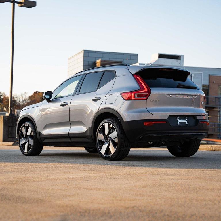 used 2023 Volvo XC40 Recharge Pure Electric car, priced at $32,500