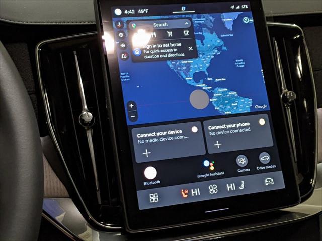 new 2025 Volvo XC90 car, priced at $69,155