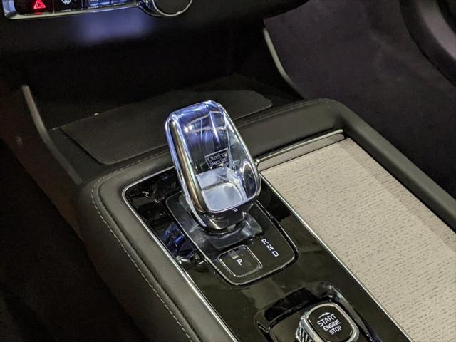 new 2025 Volvo XC90 car, priced at $69,155