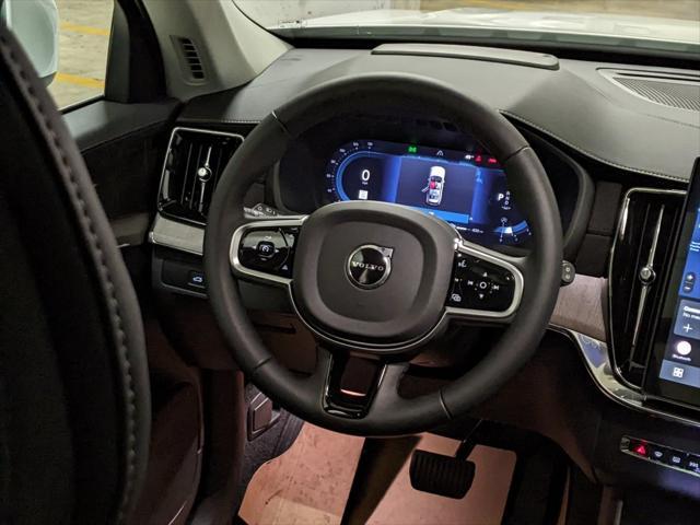 new 2025 Volvo XC90 car, priced at $69,155