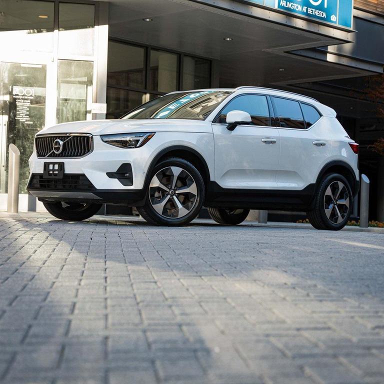 used 2024 Volvo XC40 car, priced at $29,000