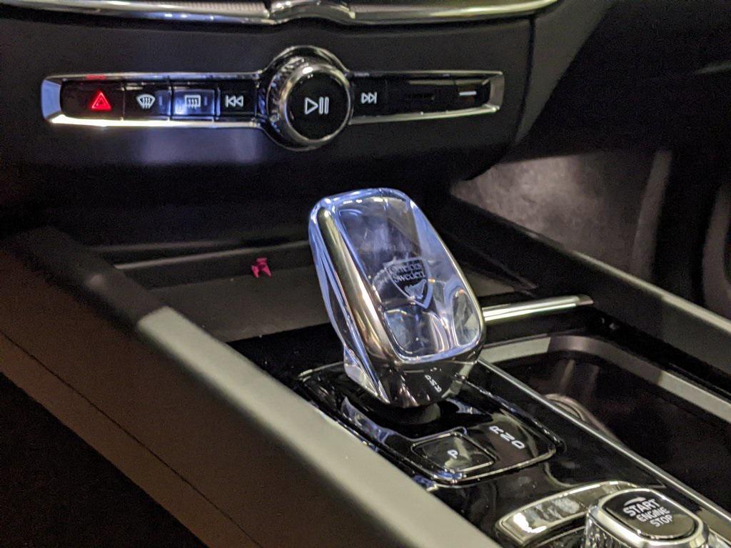 new 2026 Volvo XC60 Plug-In Hybrid car, priced at $84,105