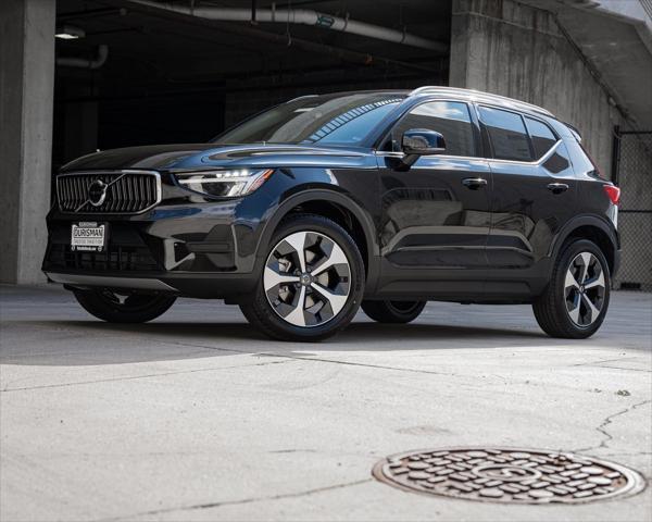 new 2025 Volvo XC40 car, priced at $46,015