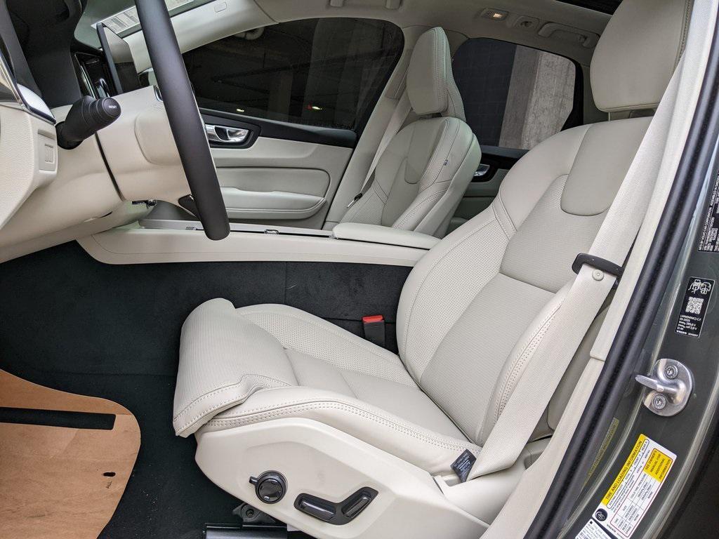 new 2026 Volvo XC60 Plug-In Hybrid car, priced at $80,310