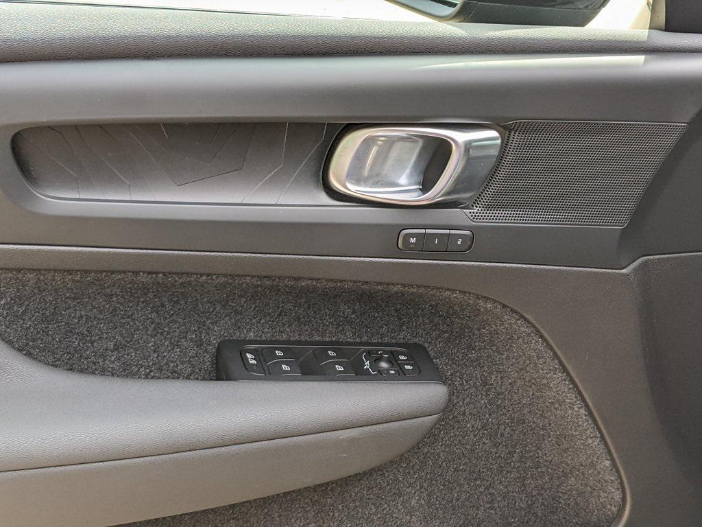 used 2023 Volvo C40 Recharge Pure Electric car, priced at $30,500