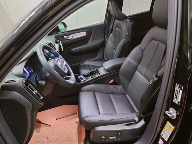 new 2025 Volvo XC40 car, priced at $48,335