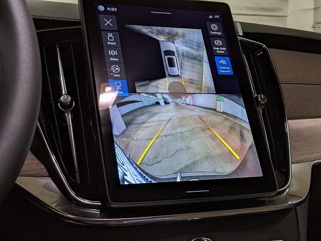 new 2026 Volvo XC90 car, priced at $76,945