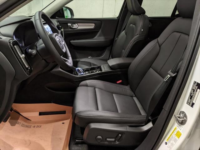 new 2025 Volvo XC40 car, priced at $49,810