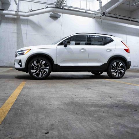 new 2025 Volvo XC40 car, priced at $49,810