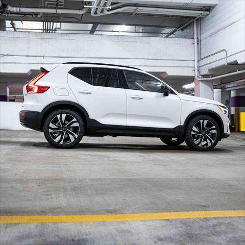new 2025 Volvo XC40 car, priced at $49,810