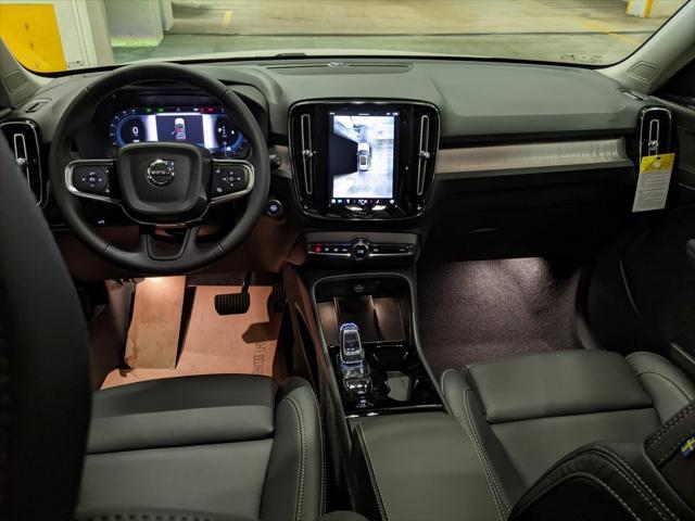 new 2025 Volvo XC40 car, priced at $49,810