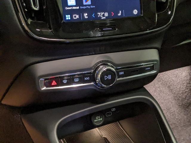 new 2025 Volvo XC40 car, priced at $49,810